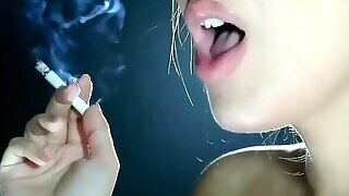 Smoking (hot) Blowjob