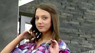 Foxy Di Plays With Her Labia Under The Bathroom