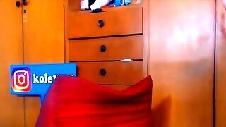 Squirting MILF Fists And Fucking Machine Her Ass