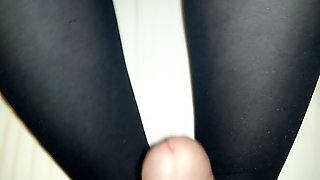 Wanked Off Over Wife's Tights
