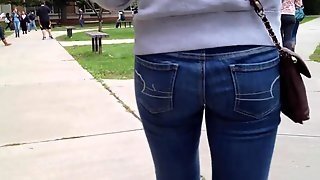 Hot Candid Voyeur Girl In Tight Jeans
