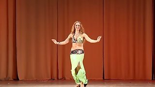 Sara Guirado Belly Dancing