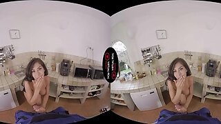Vr Sexy Housewife Can't Resist Plumber - Big Ass