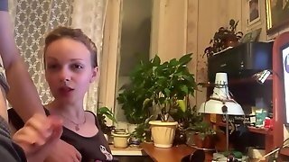 A Young Schoolgirl Fucks And Plays In Cs Go