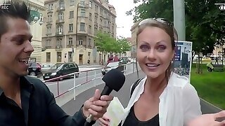 Hottie Travelling European Babe Tina Kay Gets Double-penetration