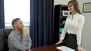 Smoking Hot Office Lady Is Spreading Her Legs Wide Open And Getting Fucked While At Work
