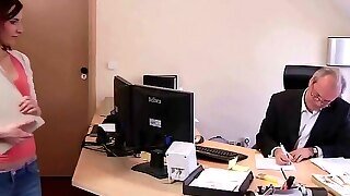 Nasty Youthfull Secretary Fuckin Old Boss Deepthroat Swallowing Cumshot