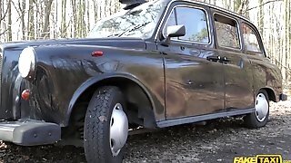 Czech Lady Wants Sexual Adventure And Impassioned Copulation