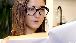 Mina Summer - Avid Reader Plays With Her Private Parts