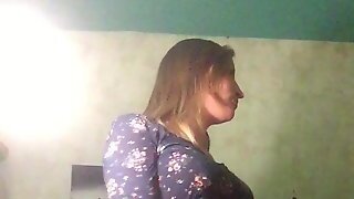Eleonora From Novosibirsk Shows How She Wants Sex