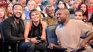 Chrissy Teigen Paparazi