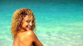 Rose Bertram - Feel Me