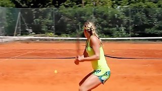 Genie Bouchard Practising In Portugal