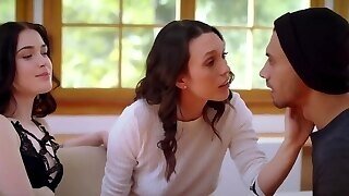 Jade Nile Gets Help From Her Roommate To Open Her Boyfriends Eyes