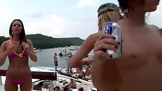 Drunk Bikini Babes On Spring Break - Dreamgirls
