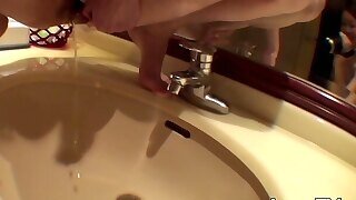 Japanese Lesbo Tied Up And Teased Before Peeing In The Sink