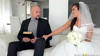 Wonderful Bride Kelsi Monroe Seduces And Fucks The Holy Father